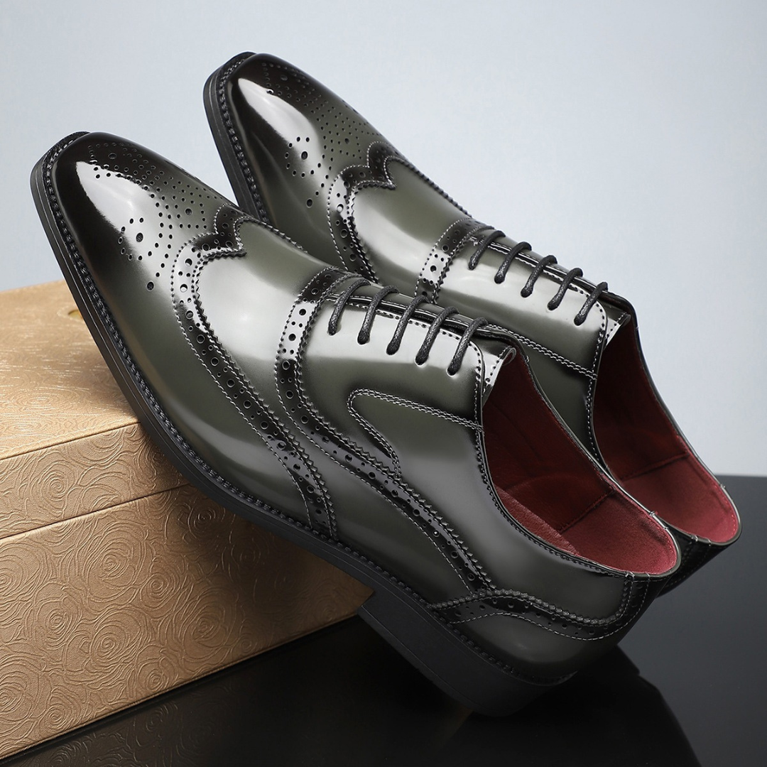 RHODES VINTAGE WINGTIP BROGUES