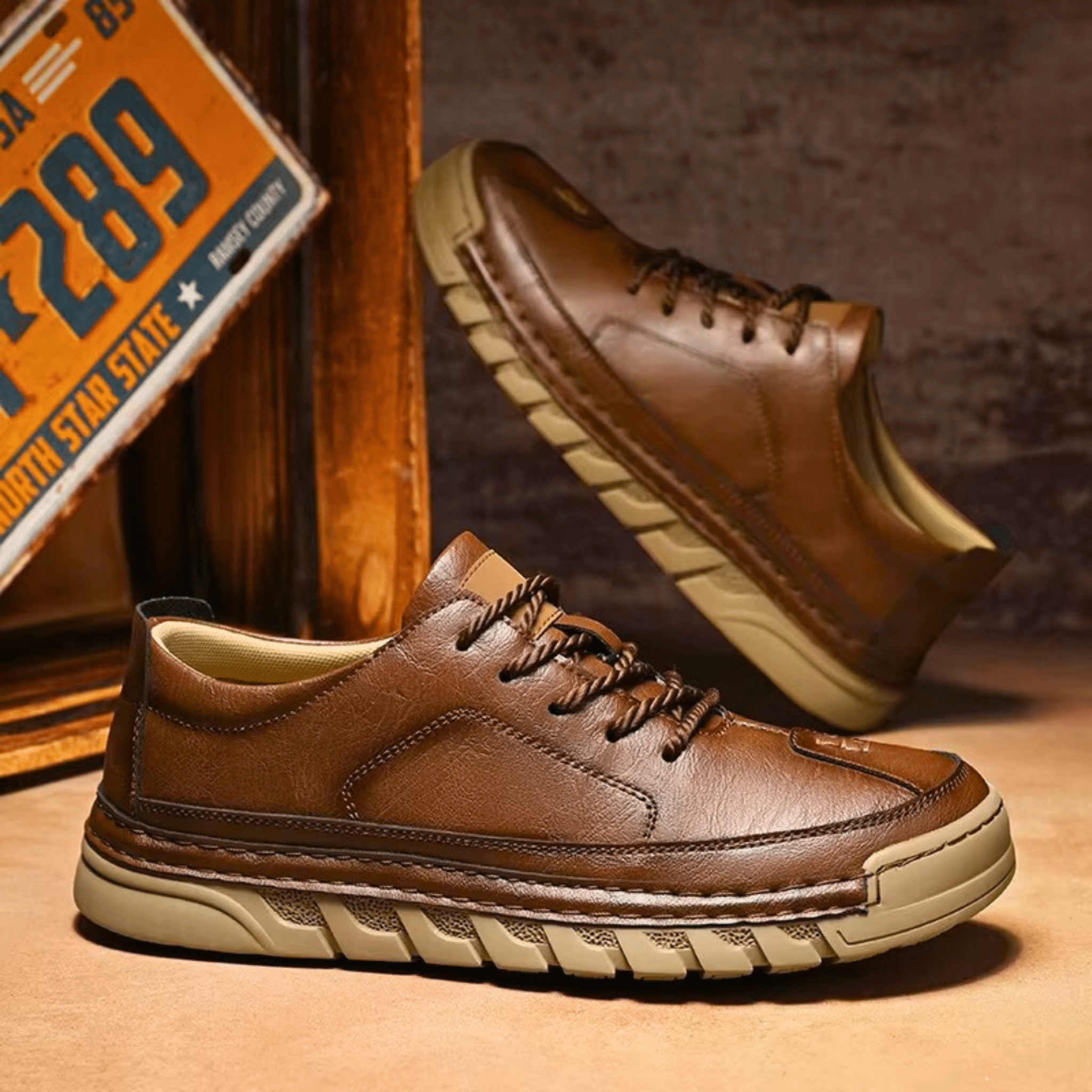 Easton Leather Trainer