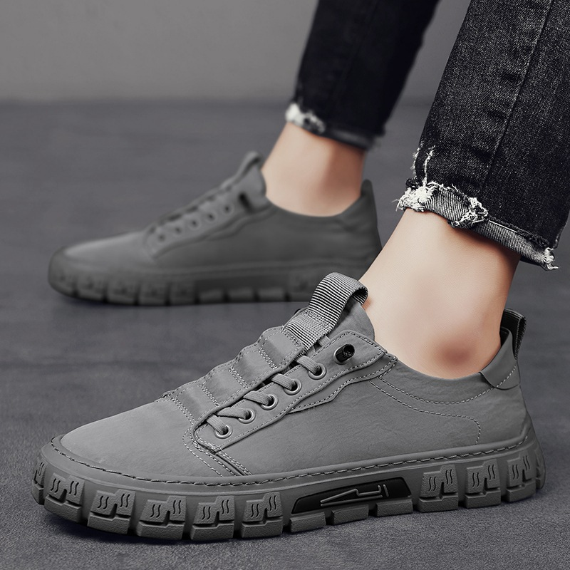 Hutton Premium Canvas Trainer