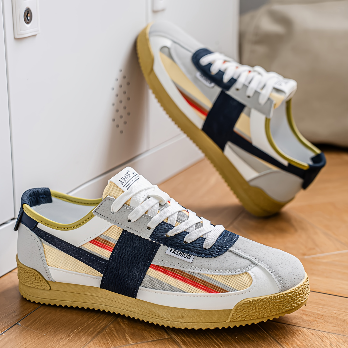 Dalston Retro Trainer