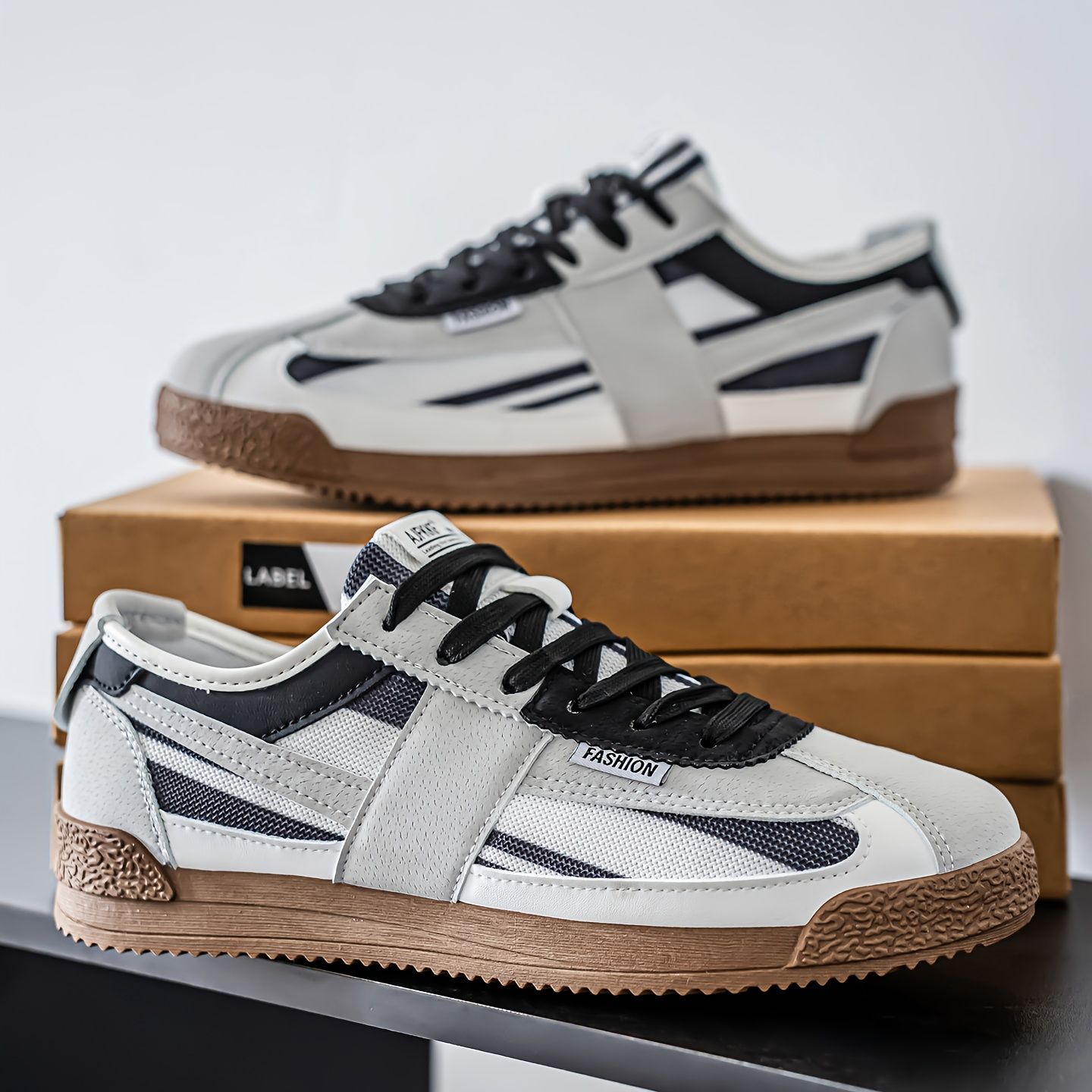 Dalston Retro Trainer