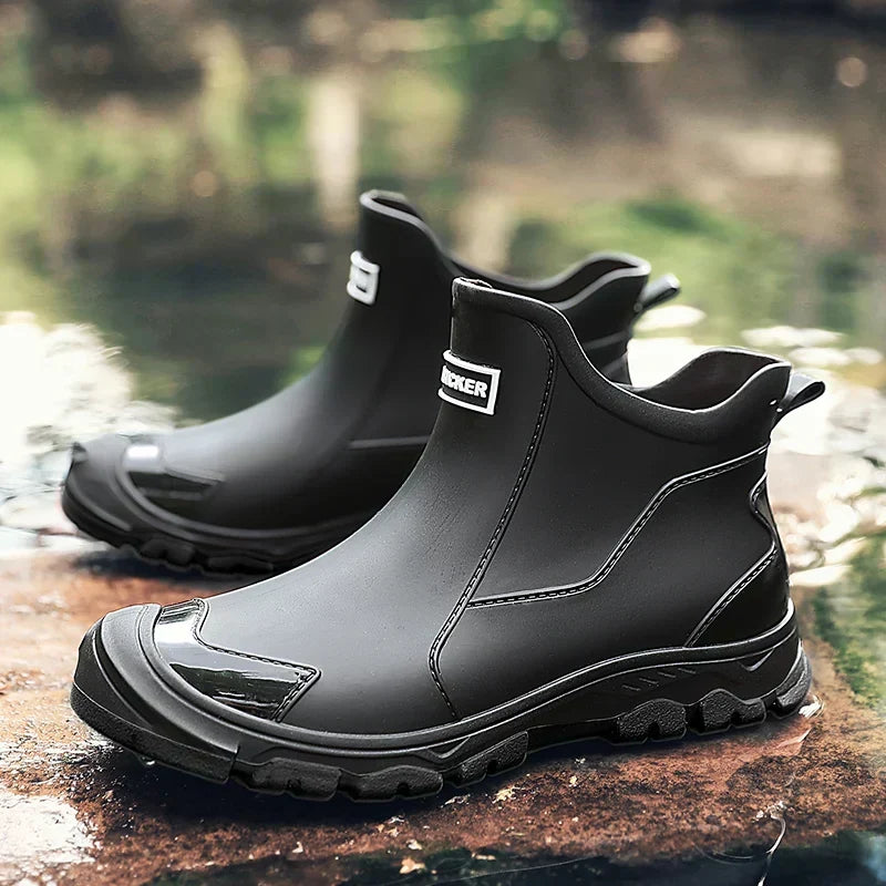 BROOKS WATERPROOF TERRAIN BOOTS