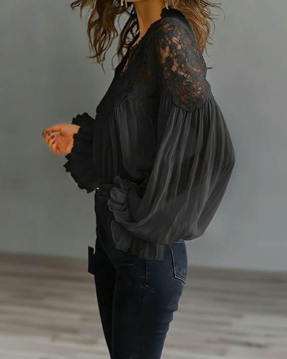 QUINN FLORAL BLOUSE